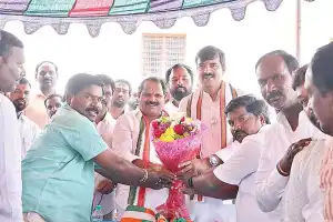 Vamsichand reaches out to villagers for assistance