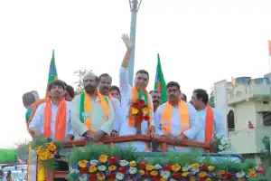 Vinod Rao’s campaign celebrated with bike rally
