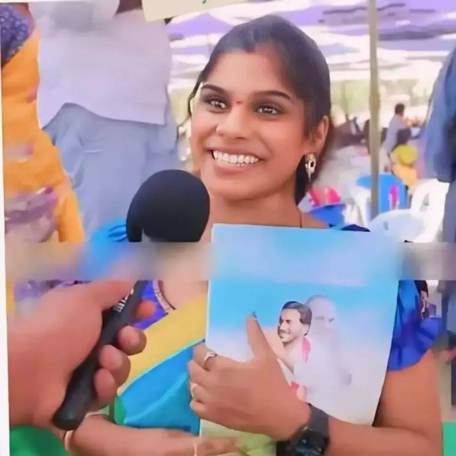 YS Jagan offers Rs 20 lakh ex-gratia to family of Geetanjali, who reportedly committed suicide after online harassment