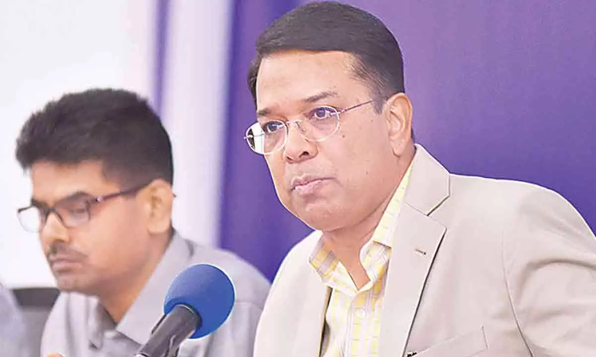 42 candidates file nominations on the first day in Hyderabad