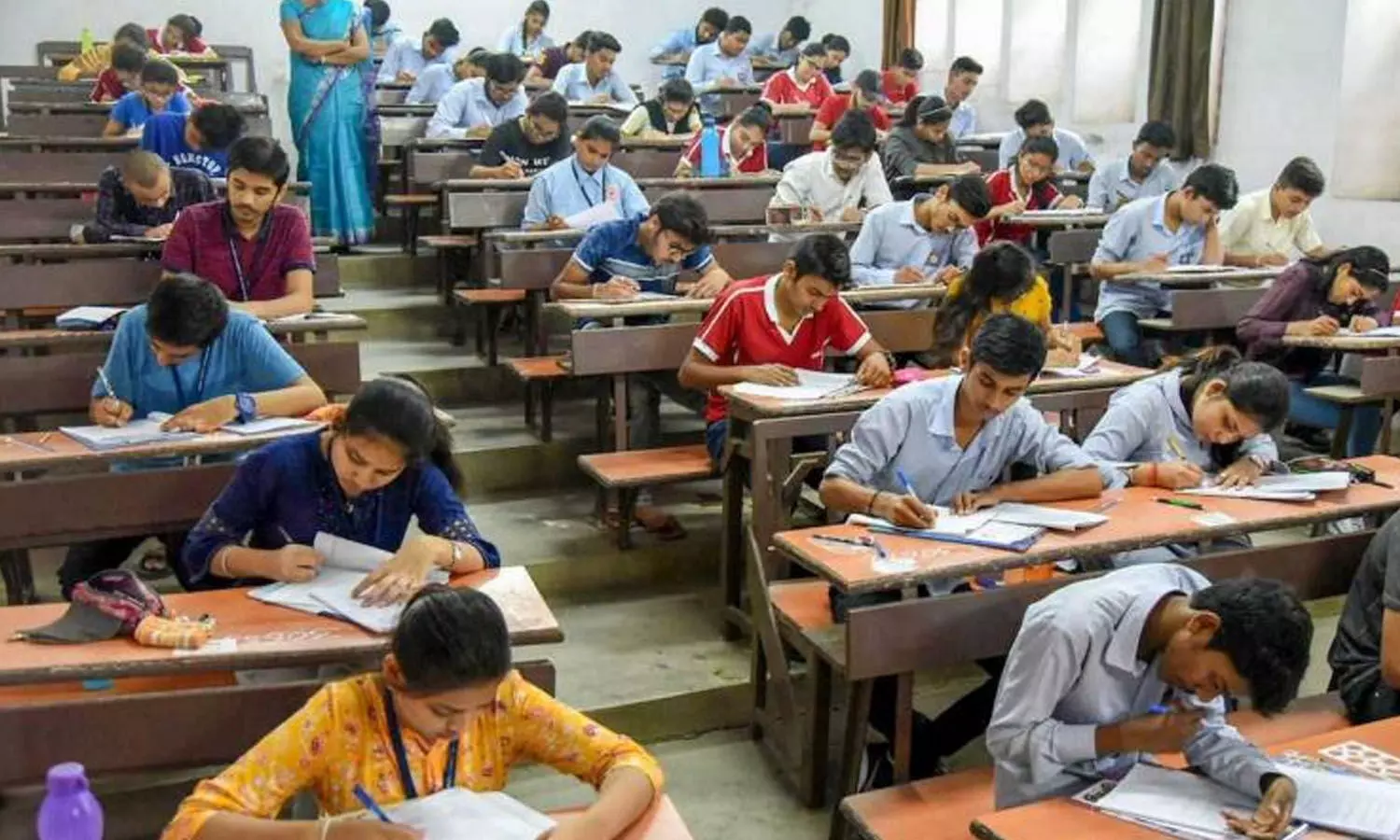 67% of students in first year and 78% of students in second year pass AP Intermediate exams