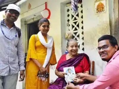 Andhra Pradesh Government to Provide Pension Distribution Services at Village and Ward Secretariats, Offering Home Delivery for Elderly, Ill, and Disabled Individuals from April 3-6