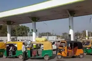 Autos in Hyderabad using outdated CNG, LPG kits could become dangerous traps