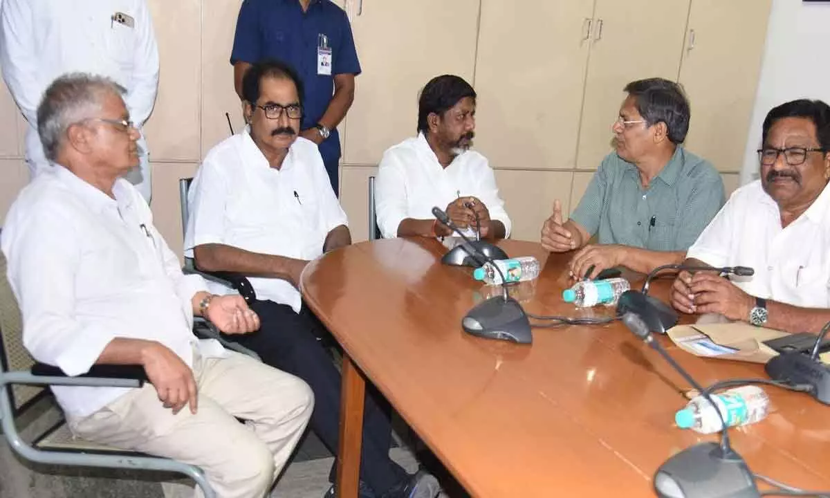 Bhatti seeks support from CPM in upcoming LS polls