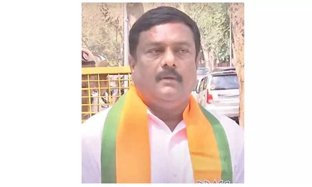 BJPLP leader alleges Sridhar Babu stole 8 tmcft from SRSP