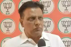 Congress attempting to build closer ties with minority communities to secure their support in upcoming Lok Sabha elections