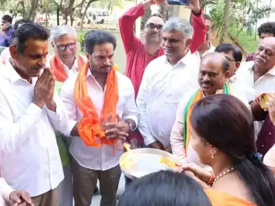 Congress engages in communal politics, practices appeasement.