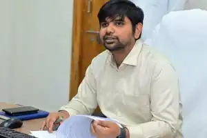 District Additional Collector, Kumar Deepak, advocates for sweep campaigns to achieve full voter registration.