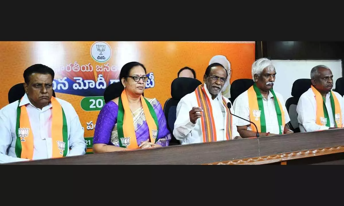 Dr. Laxman alleges Congress is dividing the country by targeting nationalists