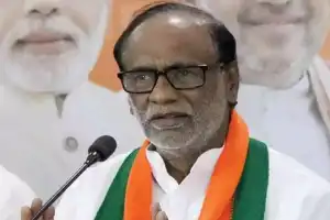 Dr. Laxman states that Congress leaders are experiencing a lack of security