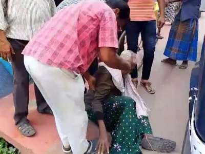 Elderly man collapses on way to collect pension in Krishna district of Andhra Pradesh