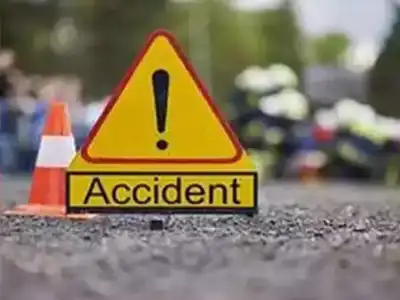 Fatal accident as car collides with lorry on Muthangi Outer Ring Road in Sangareddy