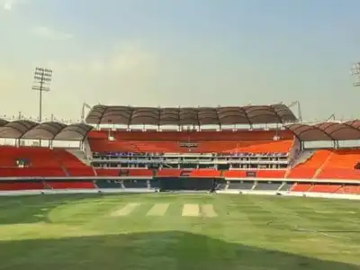 HCA encounters power supply issues before SRH vs CSK IPL match at Uppal Stadium