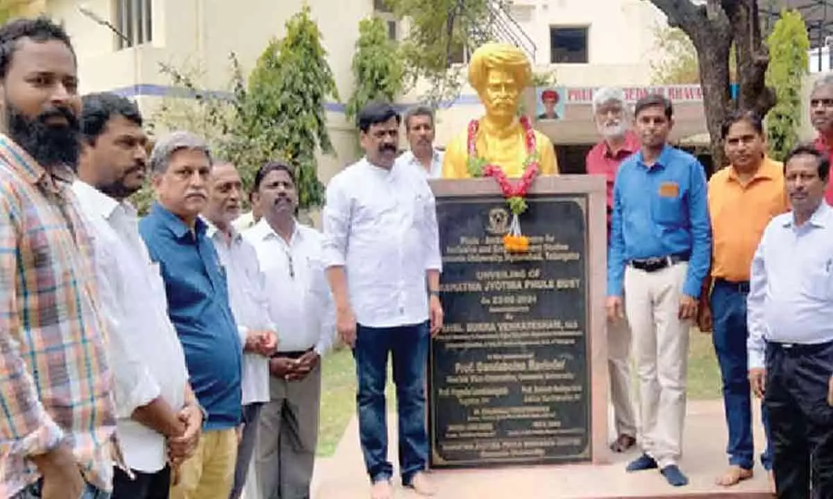 Homage to Jyotiba Phule in Hyderabad