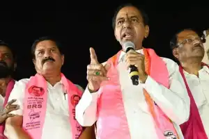 KCR advises against voting for ‘Chhote Bhai’ or ‘Bade Bhai’