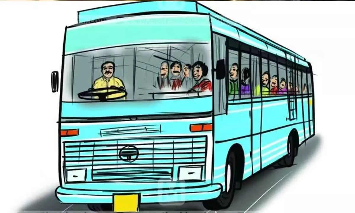 Man assaults bus driver for stopping to eat