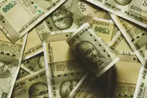 Man found with Rs 37.50 lakh cash detained at Secunderabad Railway station