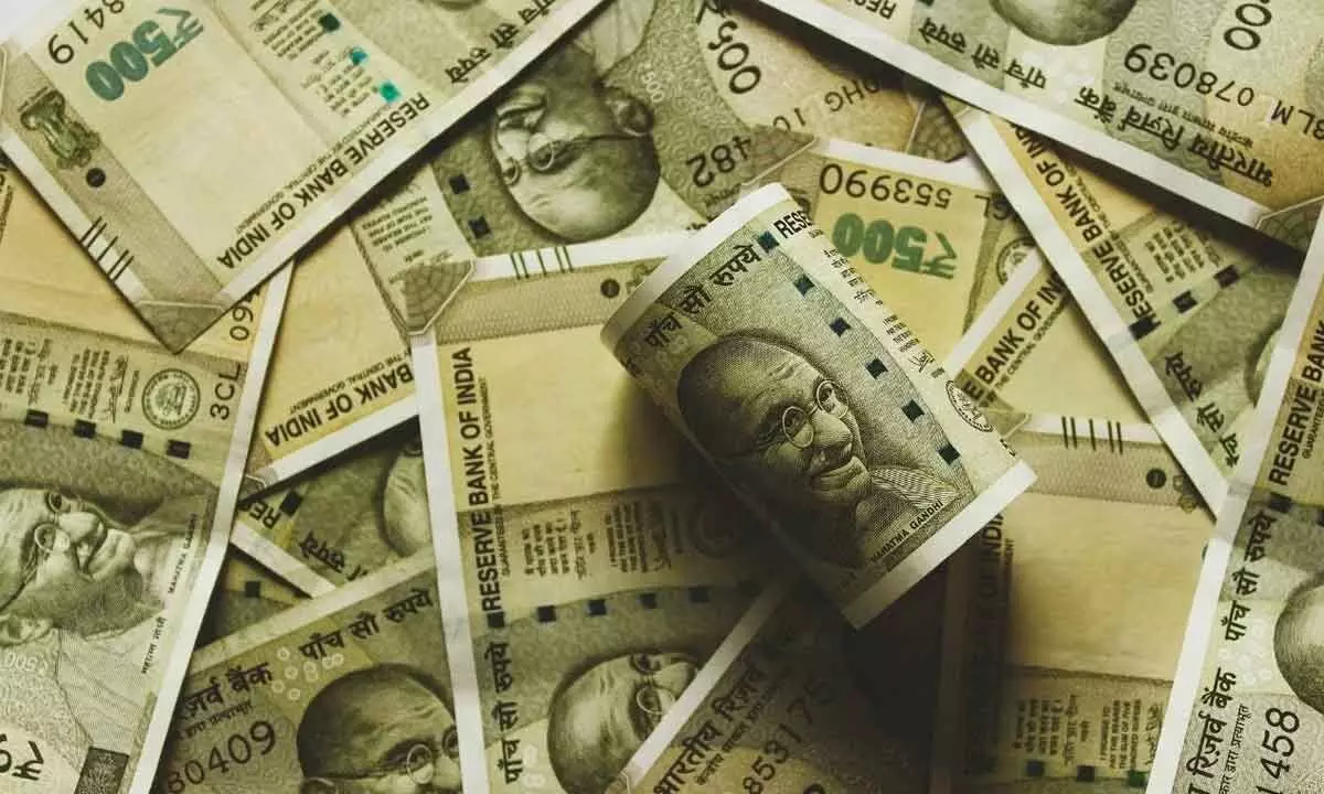 Man found with Rs 37.50 lakh cash detained at Secunderabad Railway station