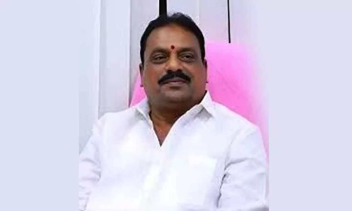 MLA Prakash Goud switches allegiance to Congress, will others follow suit?