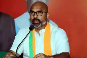MP Dharmapuri urges CM Revanth Reddy to join Congress