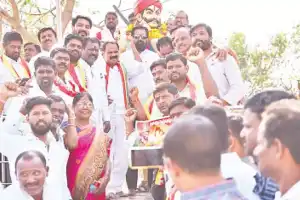 Mudiraj Community Rally Led by Veerlapalli Shankar Shows Support for CM