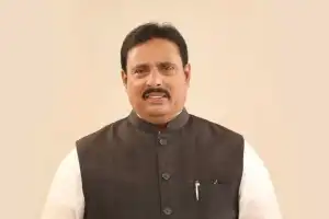 Nagender faces challenging task; starts calming upset politicians