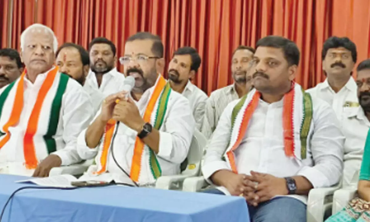 Naini accuses KCR of neglecting Warangal