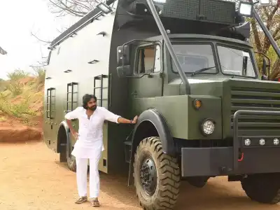 Pawan Kalyan targeted with stone during Varahi Yatra in Tenali by unidentified assailant