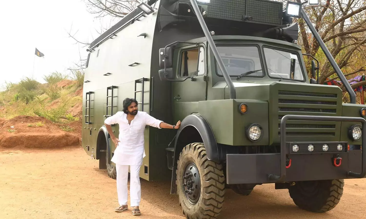 Pawan Kalyan targeted with stone during Varahi Yatra in Tenali by unidentified assailant