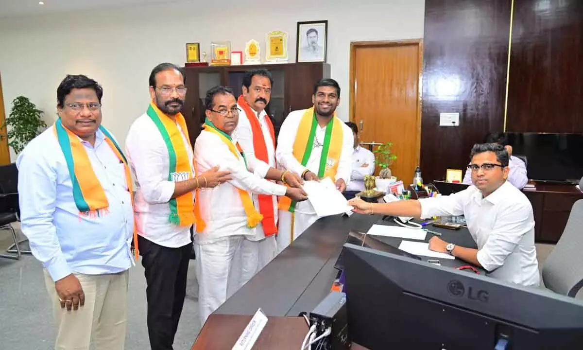 Pothuganti Bharath Prasad enters race for Nagar Kurnool Lok Sabha seat with nomination filing