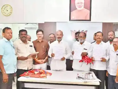 Retired Employees in Karimnagar Rally Behind Bandi Sanjay