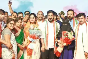 Revanth accuses KCR of colluding with BJP