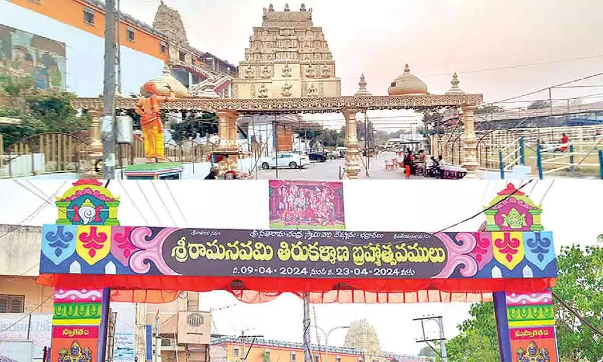 Review of arrangements for Bhadradri festivities in Bhadrachalam
