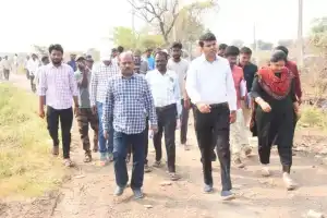 Santhosh from DC BM visits Alampur to review water supply inspection