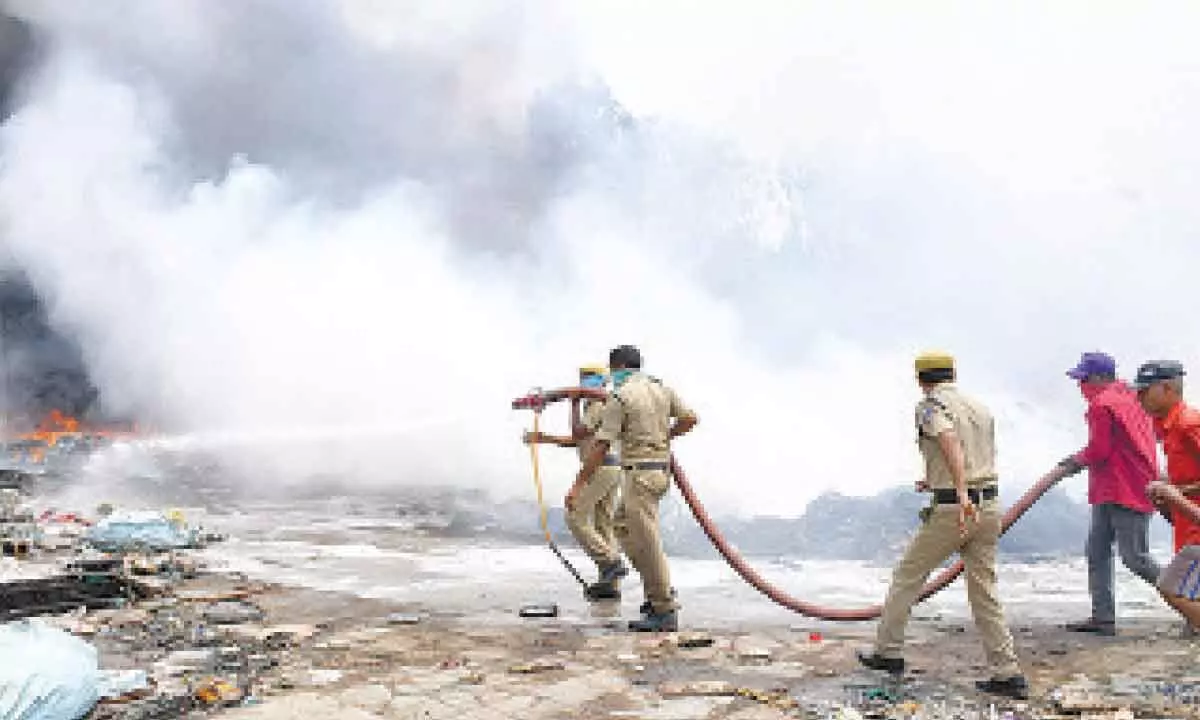 Scrap godown in Hyderabad engulfed in major fire