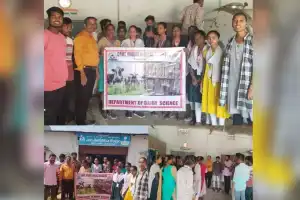 Students of Dairy Science visited a Milk Cooling Plant