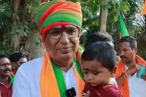 Tandra announces BJP flag to be raised at Khammam fort