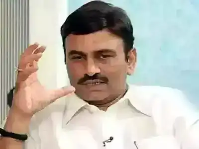 TDP divides into three factions against ‘RRR’ candidacy in Undi; Naidu and Pawan to campaign in Godavari districts today