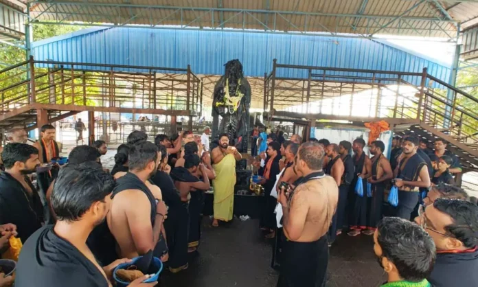 Temple priests conduct special abhishekah pooja for Lord Shaniswara
