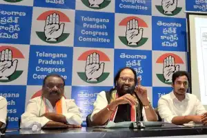 Uttam exposes BRS deception in paddy auction