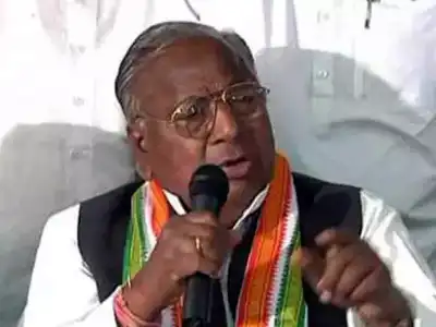 VH urges BCs to vote for Congress