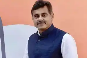 Vishweshwar showcases various Central schemes to the public