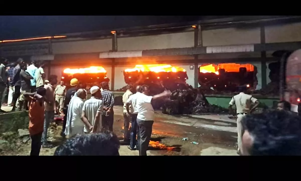 Warehouse at Pebberu market still engulfed in massive fire