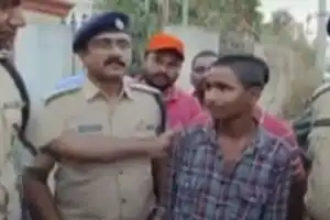 Young boy Saichand praised for quick action that saved trapped workers