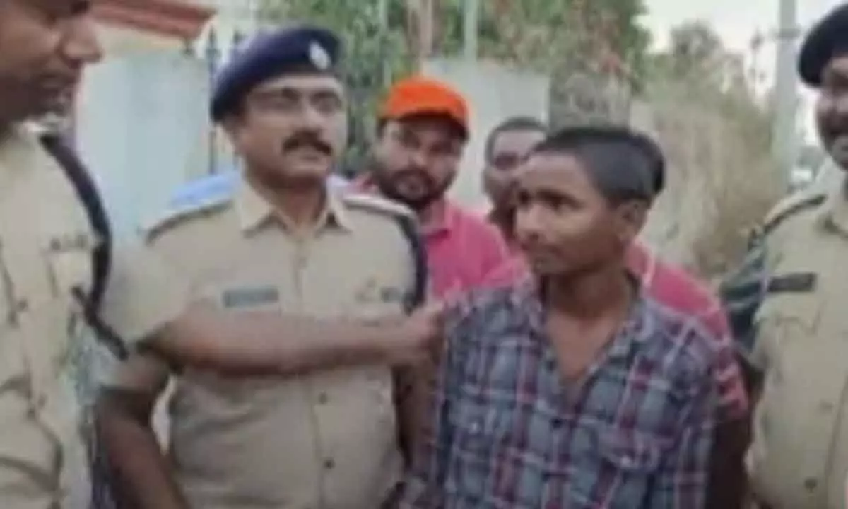 Young boy Saichand praised for quick action that saved trapped workers