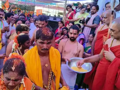 165 couples tie the knot under the guidance of Tridandi Chinna Jeeyar Swamy