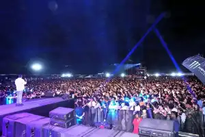 Armaan Malik captivates Hyderabad with his enchanting vocals