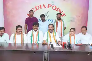 Cong MLA Naini Rajender Reddy announces that Kazipet will soon have a Rail Coach Factory