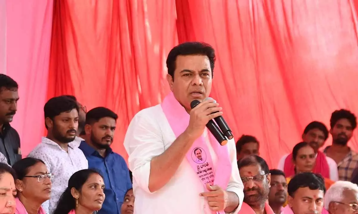 Congress accused of deceiving the public by KTR
