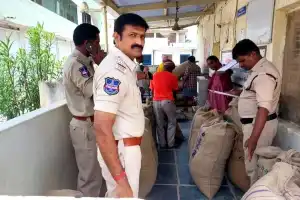 Counterfeit seeds confiscated by police at Pullur checkpoint
